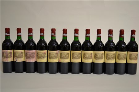 Ch&acirc;teau&nbsp;Lafite Rothschild 1985Pauillac, 1er Cru Class&eacute;12 bt...