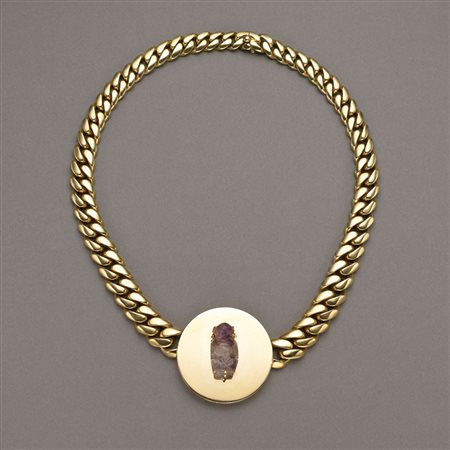 Collier anni 1970/80 in oro giallo a maglia groumette lievemnete bombata con...