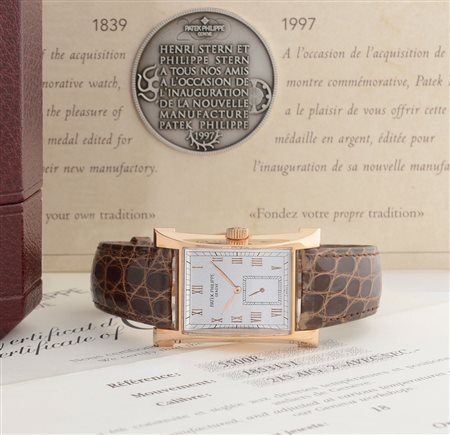 PATEK PHILIPPE REF. 5500PATEK PHILIPPE GENEVE 'PAGODA' REF. 5500 SERIE...