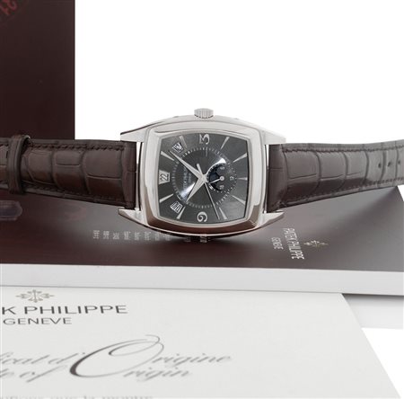 PATEK PHILIPPE REF. 5135PATEK PHILIPPE GENEVE GONDOLO CALENDARIO ANNUALE CON...