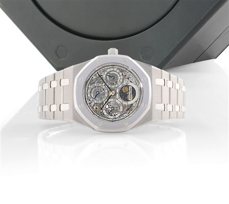 AUDEMARS PIGUETAUDEMARS PIGUET ROYAL OAK QUANTIEME PERPETUEL REF. SP25636...