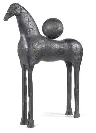 Mimmo Paladino Paduli (Bn) 1948 Cavallo con sfera, 2008 Scultura in bronzo,...
