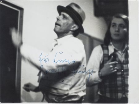 Joseph Beuys (1921-1986) Senza titolo (Azione) Firmata Joseph Beuys sul...