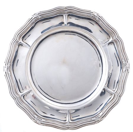 Vassoio ovale in argento (Italia, XX Sec.) - Asta ARGENTI E L'ARTE DELLA  TAVOLA - Colasanti Casa