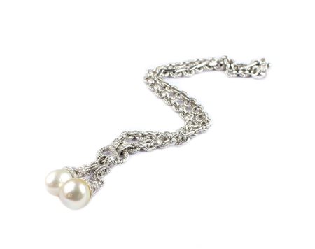 COLLANA IN ORO BIANCO 18KT E DIAMANTI TAGLIO BRILLANTE ct 1,50 circa, con due...