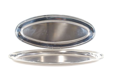 COPPIA DI VASSOI DA PESCE IN ACCIAO A PAIR OF STEEL TRAYS For fish 69x30 cm.