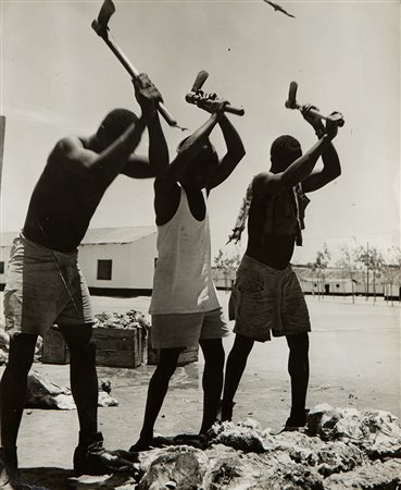 George Rodger (1908-1995) Williamson diamond mine, ca. 1960 Stampa vintage...