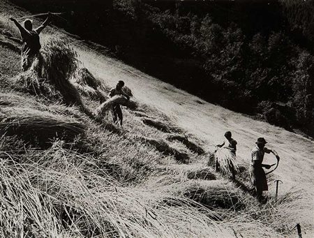 Gianni Berengo Gardin (b. 1930) Trentino, ca. 1970 Stampa vintage alla...