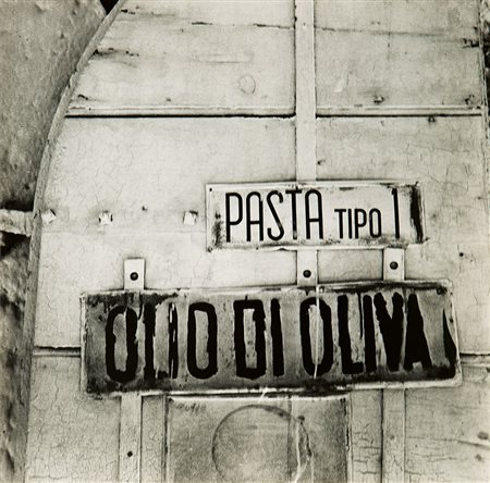 Mimmo Castellano (b. 1932) Statte, 1962 Stampa vintage alla gelatina sali...