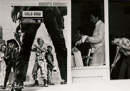 Federico Patellani (1911-1977) Piazza a Castelfranco di Sopra, ca. 1970...