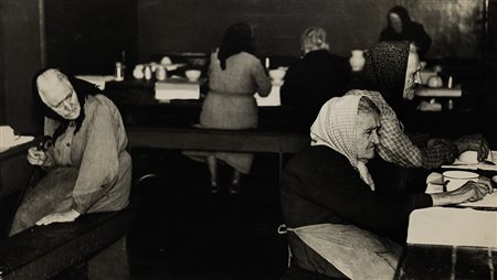 Mario Giacomelli (1925-2000) Vita d’ospizio, 1957/’58 Stampa vintage alla...