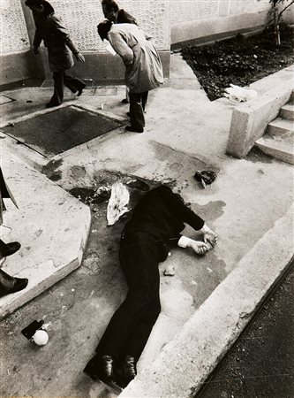 Letizia Battaglia (b. 1935) Il brigadiere di PS. Aforo ucciso dalla mafia,...