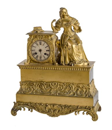 OROLOGIO in bronzo con scultura sovrastante raffigurante "nobildonna"....