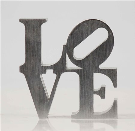 INDIANA ROBERT (n. 1928) Love. Metallo. Cm 7,50 x 8,00 x 4,00. Replica...