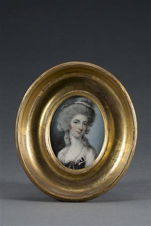 Scuola del sec. XIX "Ritratto di gentil donna" miniatura ovale su avorio (cm...
