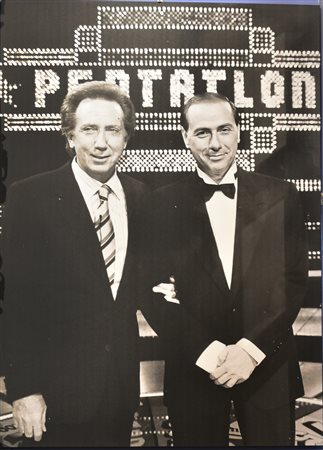 Mike ed il giovane Silvio Berlusconi negli studi di Pentathlon