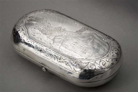 Tabacchiera in argento inciso a paesaggio. Punzoni di Mosca 1837 (difetti e...
