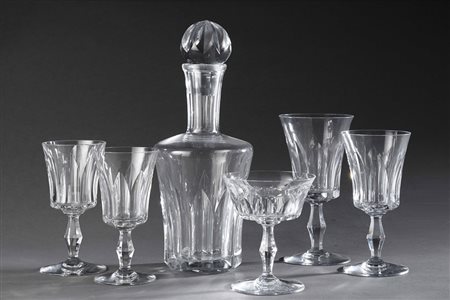 Manifattura di Baccarat, servizio di bicchieri in cristallo molato composto...