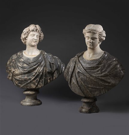 Due antichi ritratti di Bacco e Cerere in marmo bianco montati su due antichi...