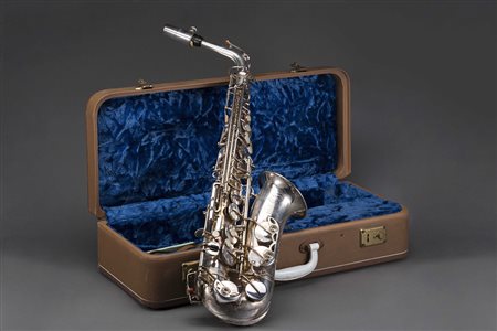 Saxofono contralto di Henri Selmer, Parigi 1960-70 c: in argento placcato...