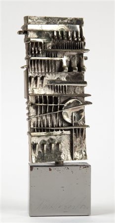 ARNALDO POMODORO (1926-) Senza titolobronzo cm 13x5,5x2 (senza base)...