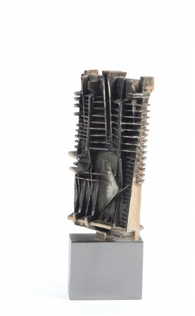 ARNALDO POMODORO (1926-) Senza titolo bronzo cm 12,5x7x2,5 cm 17x7x2,5...