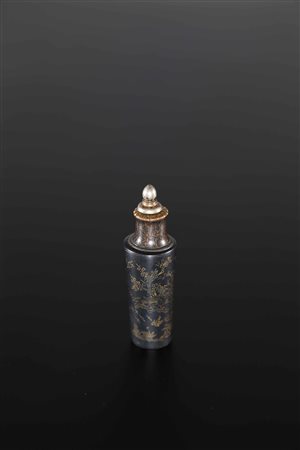 Arte Cinese Snuff bottle in bronzo intarsiato Cina, XVIII secolo. -. Cm 8,00....