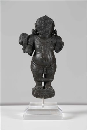 Arte Indiana Statua in basalto raffigurante il nano Vamana India meridionale,...