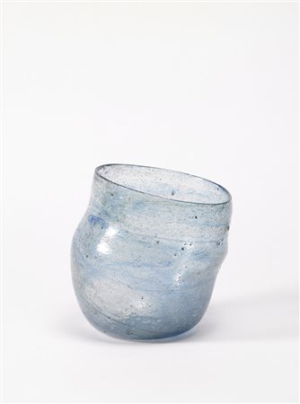 Mikko Merikallio (1942) - Vaso in vetro soffiato bullicante azzurro e...