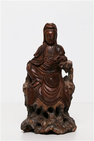 Arte Cinese Piccola scultura in legno raffigurante Guanyin Cina, dinastia...