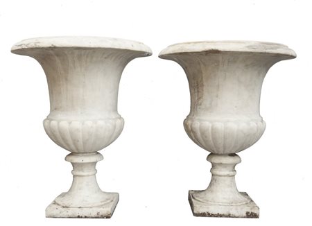 Coppia di vasi medicei in marmo bianco, Genova sec XIXh. cm.60