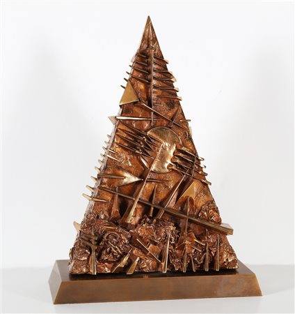 POMODORO ARNALDO (n. 1926) Piramide. 2002. bronzo dorato. Cm 23,00 x 31,00 x...