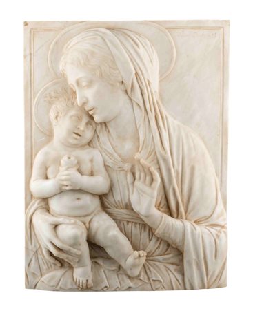 Alceo Dossena (1878-1937) Bassorilievo in marmo Madonna con Bambino iscritta...