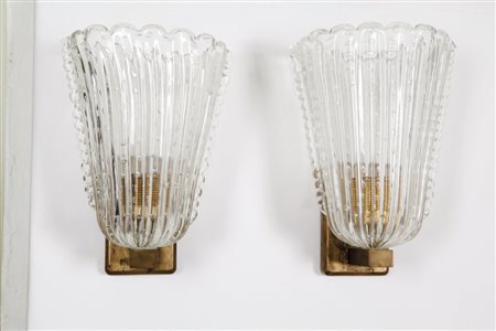 BAROVIER & TOSO Due lampade a parete, anni '40. Ottone, cristallo. Altezza cm...