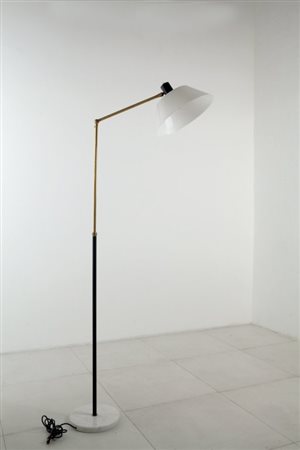 STILUX (Editore)Una lampada da terra, anni '60. Marmo, tubo di ferro...