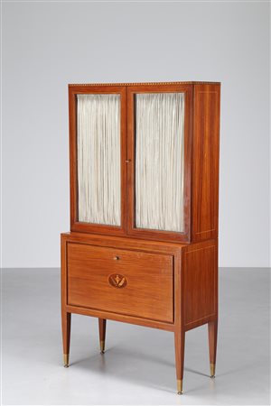 BUFFA PAOLO (1903 - 1970) Vetrina in legno di palissandro, vetro e puntali in...