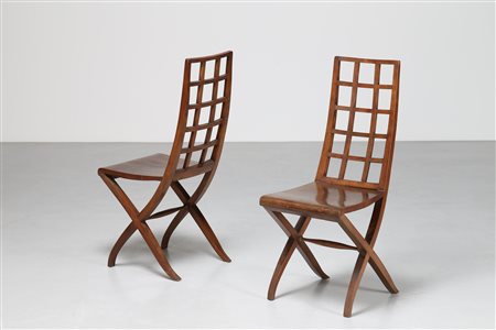 TEMPESTINI MAURIZIO (1908 - 1960) Coppia sedie in legno di noce con schienale...