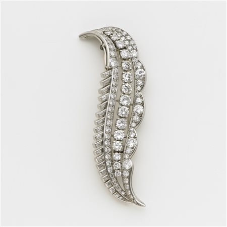 Spilla in oro bianco e diamanti g. 23,90 Diamond white gold brooch