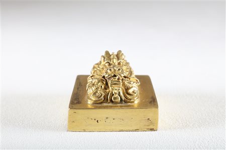 Arte Cinese Sigillo da funzionario in bronzo dorato Cina, dinastia Qing,...