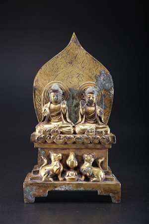 Arte Cinese Stele votiva in bronzo dorato raffigurante Buddha Shakyamuni e...