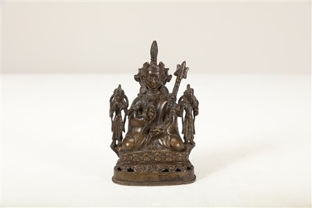 Arte Himalayana Statua in bronzo raffigurante Padmasambhava Cina, XVIII-XIX...