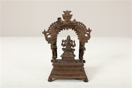 Arte Indiana Altare in bronzo dedicato a Ganesh India meridionale, XVII...