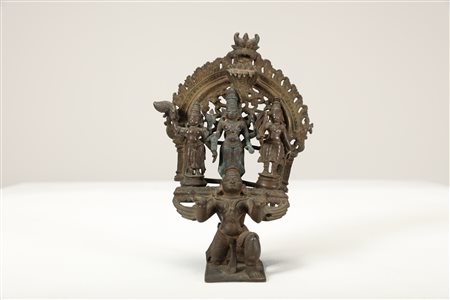 Arte Indiana Altare in bronzo dedicato a Vishnu India meridionale, Tamil...