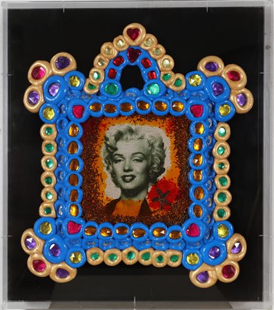 RONDA OMAR (n. 1947) Marilyn Iron Frozen. 2012. Plastic. Cm 50,00 x 57,00. Al...