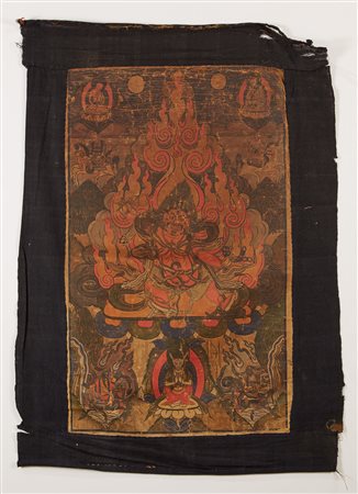 Thangka nei toni del rosso e del nero, decorato con divinità tra le fiamme al...