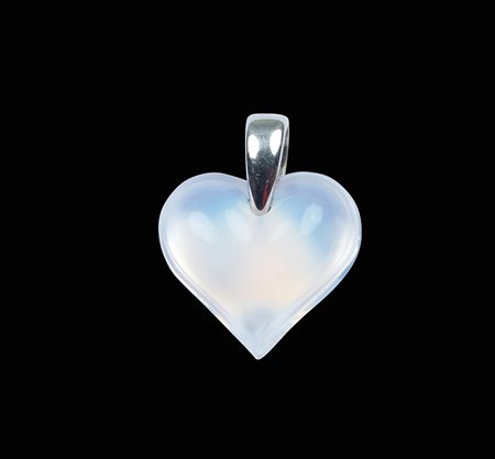 Lalique "Amoureuse beaucoup", pendente a cuore firmato peso 2,7 gr. in...