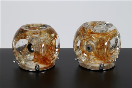 POLIARTE VERONA Coppia appliques in vetro ambrato e metallo cromato, anni 70....