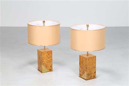 REGA ROMEO Coppia di lampade da tavolo, in radica di legno e ottone, anni 70....