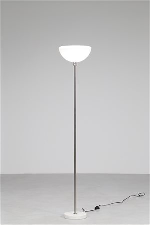 ACHILLE & PIERGIACOMO CASTIGLIONI (1918 - 2002) Lampada da terra con base di...