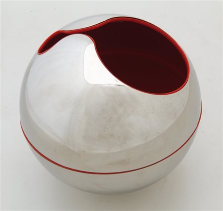 GIO POMODORO"Guscio n°1, oggetto-scultura per ALESSI D"APRE"S, 1972. Acciaio...